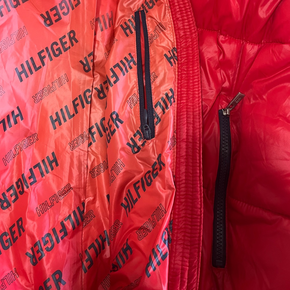 NWT Large Men’s Tommy Hilfiger Puffer Jacket - Picture 8 of 9